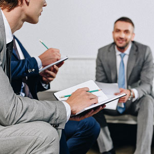 Foto: Coaching einer Gruppe von Männern